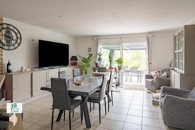 Maison - 75 m² - 5 pièces