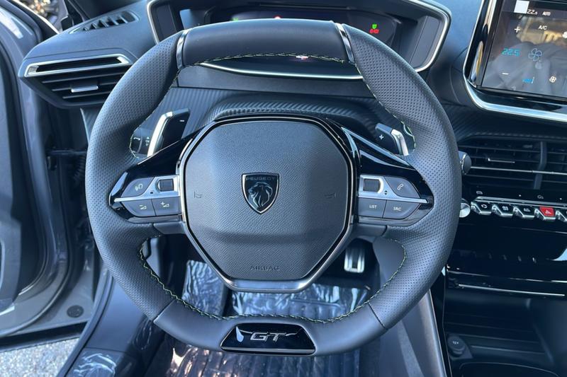 Peugeot 2008 Hybrid 145 E-Dsc6 Gt Visi