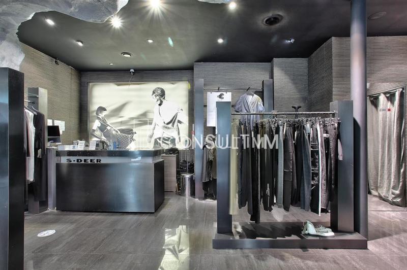 Local commercial - 145 m²