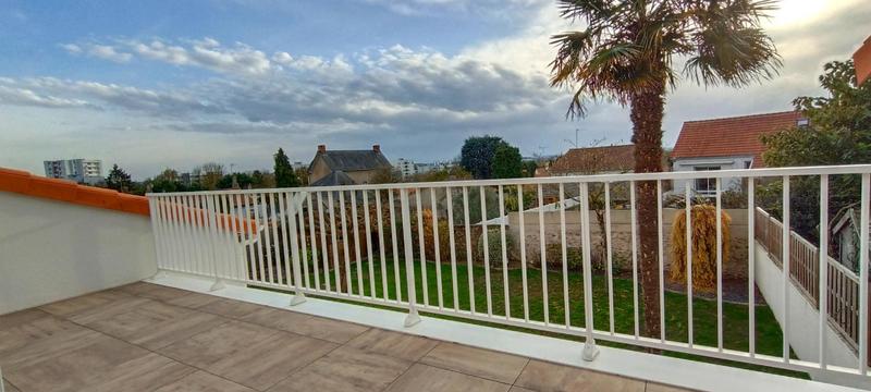 Maison - 166 m² - 6 pièces