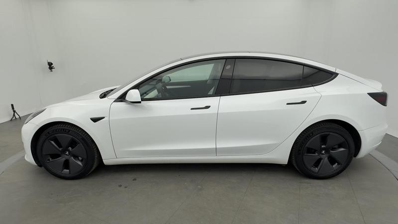 Tesla Model 3 Autonomie Standard Plus Rwd