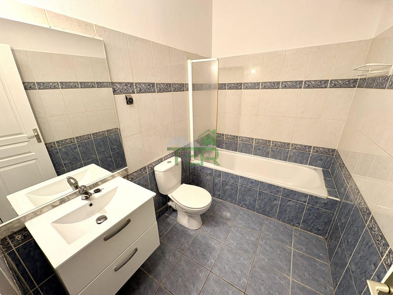 Maison - 77 m² - 3 pièces