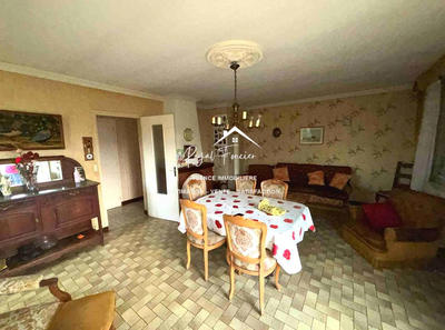 Maison ancienne - 97 m² - 5 pièces