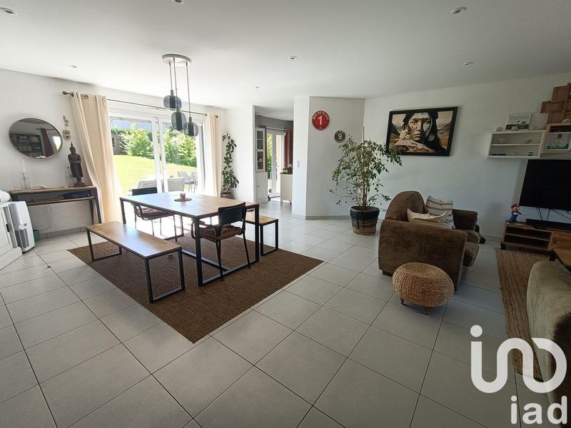 Maison - 142 m² - 5 pièces