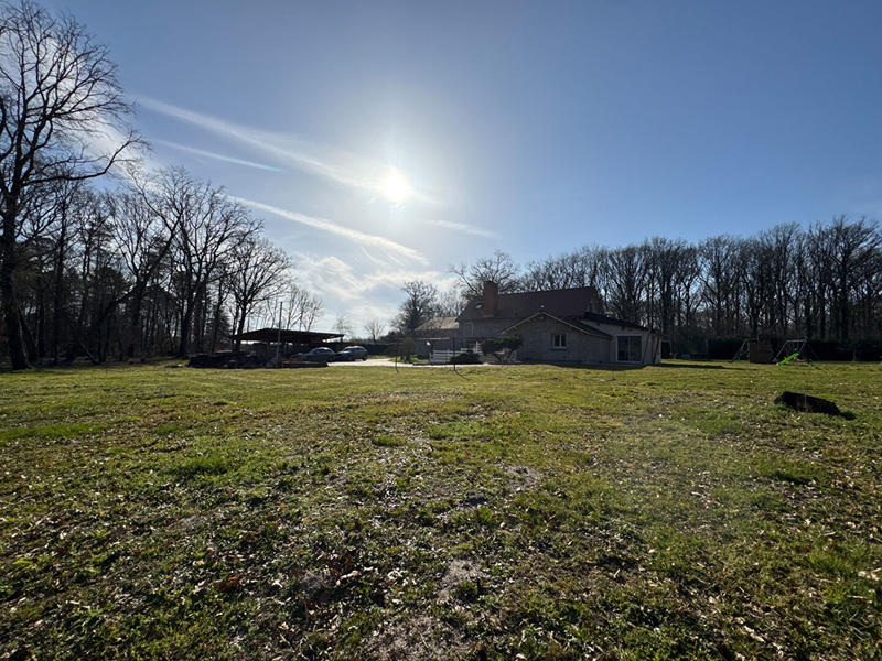 Maison - 200 m² - 7 pièces