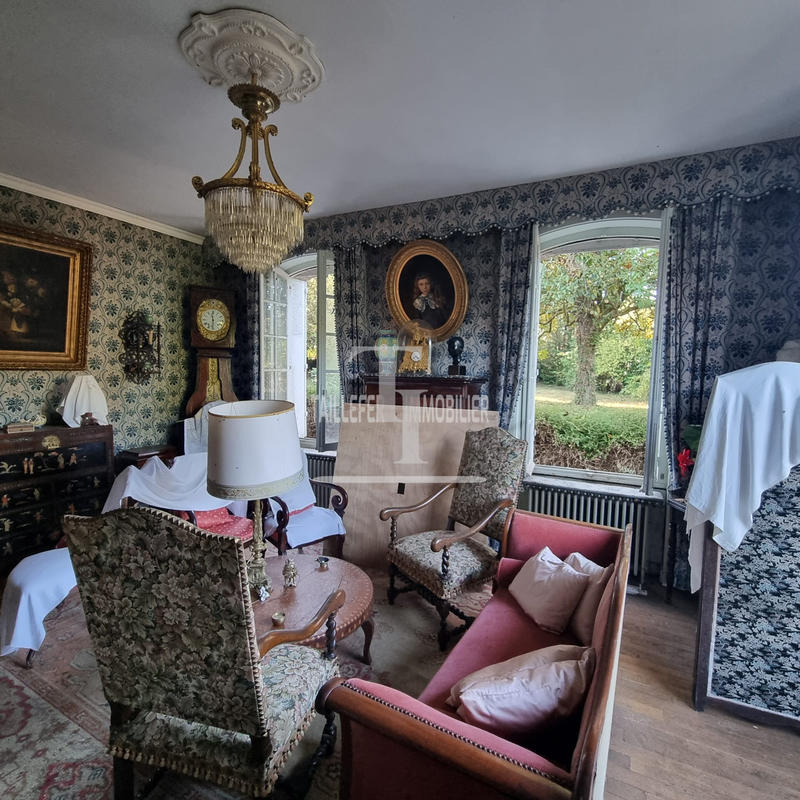 Maison ancienne - 180 m² - 7 pièces