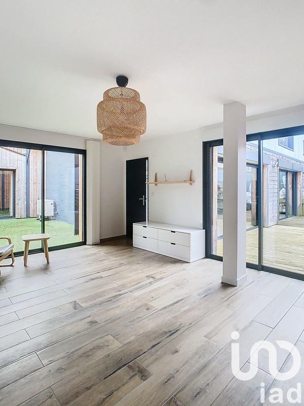 Maison - 258 m² - 7 pièces