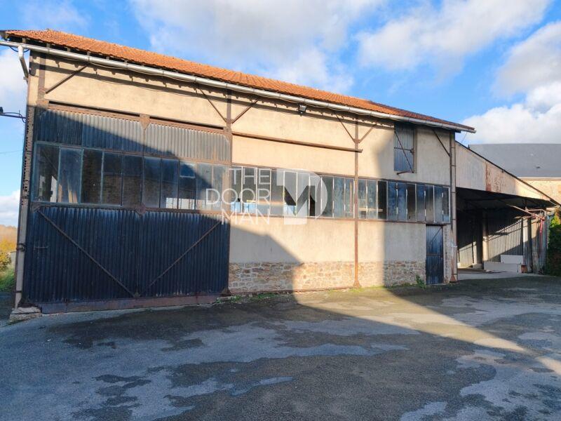 Propriété - 300 m² - 17 pièces