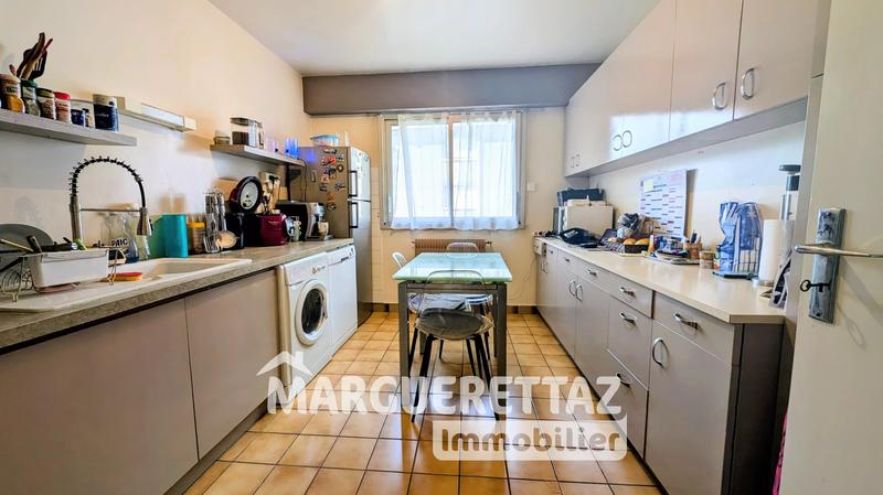 Appartement - 72 m² - 3 pièces