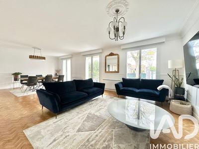 Maison - 156 m² - 7 pièces