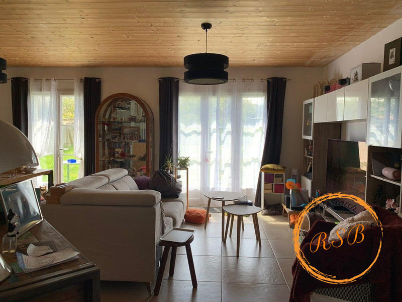 Maison - 100 m² - 5 pièces