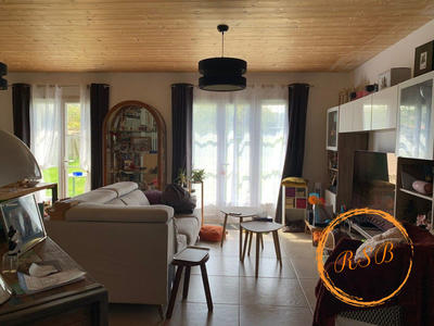 Maison - 100 m² - 5 pièces