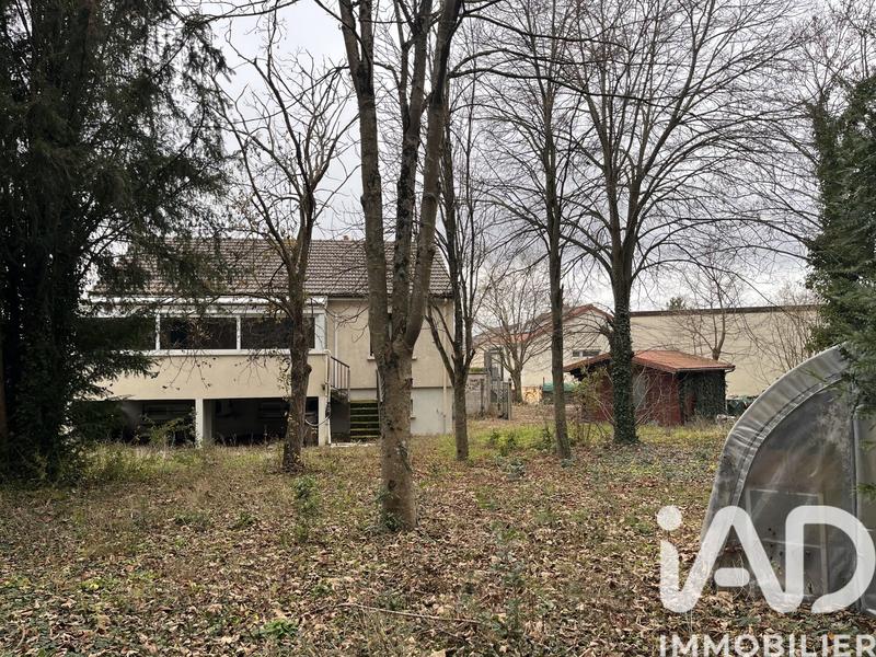 Maison - 153 m² - 7 pièces