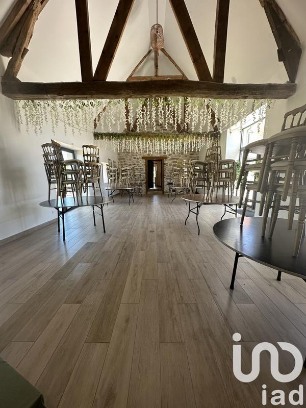 Maison - 346 m² - 10 pièces