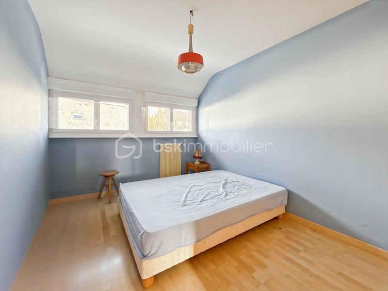 Maison - 110 m² - 7 pièces