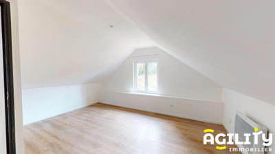 Maison - 181 m² - 6 pièces