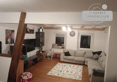 Appartement - 90 m² - 4 pièces