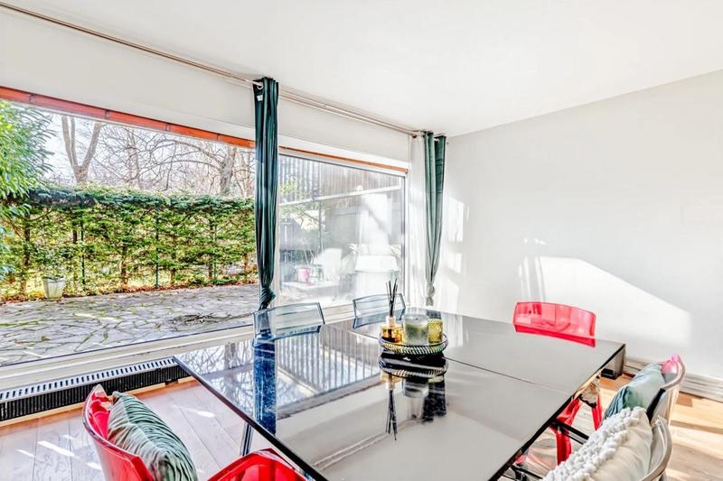 Appartement - 104 m² - 6 pièces