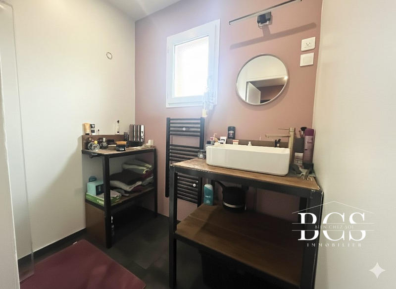 Maison - 77 m² - 6 pièces