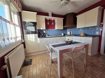 Maison - 82 m² - 5 pièces