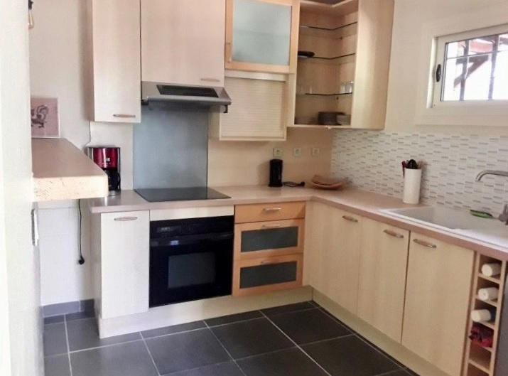 Mas - 750 m² - 20 pièces