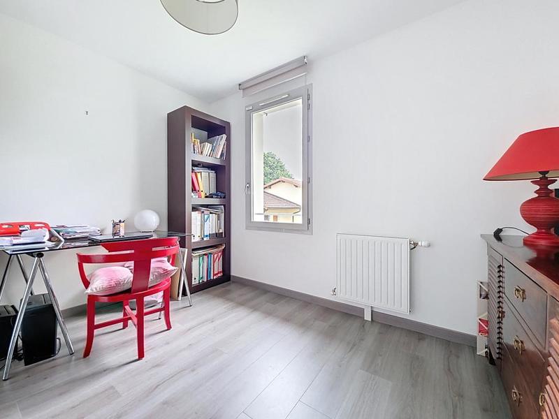 Maison - 102 m² - 5 pièces