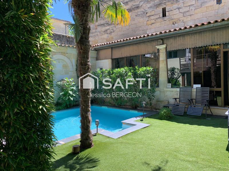 Maison de maîtres - 220 m² - 8 pièces