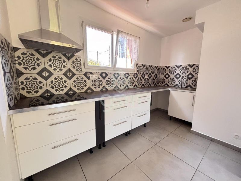 Maison traditionnelle - 65 m² - 4 pièces