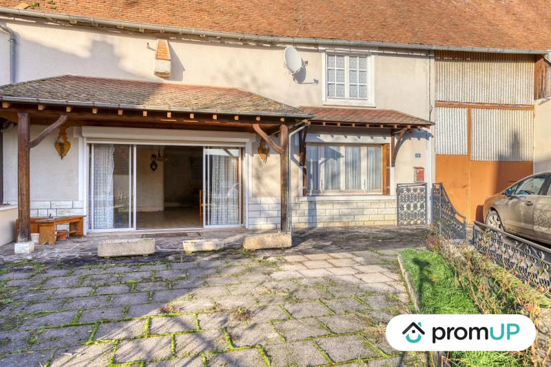 Maison - 110 m² - 4 pièces