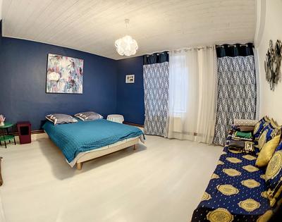 Maison - 221 m² - 8 pièces