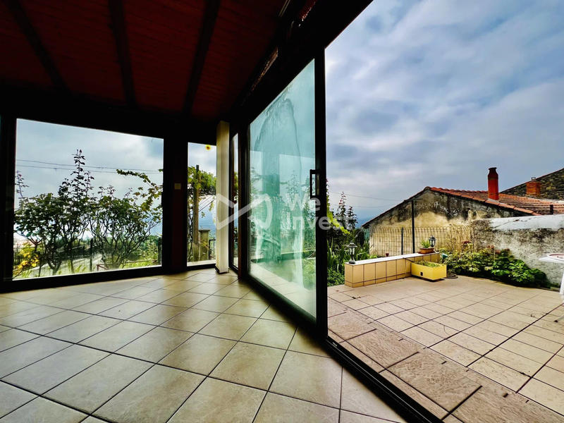 Maison traditionnelle - 99 m² - 3 pièces