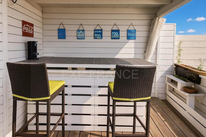 Maison - 254 m² - 10 pièces