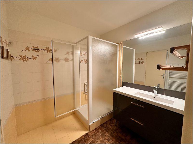 Appartement - 100 m² - 3 pièces