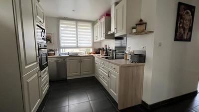 Maison - 100 m² - 6 pièces