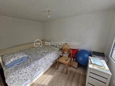 Maison traditionnelle - 160 m² - 7 pièces