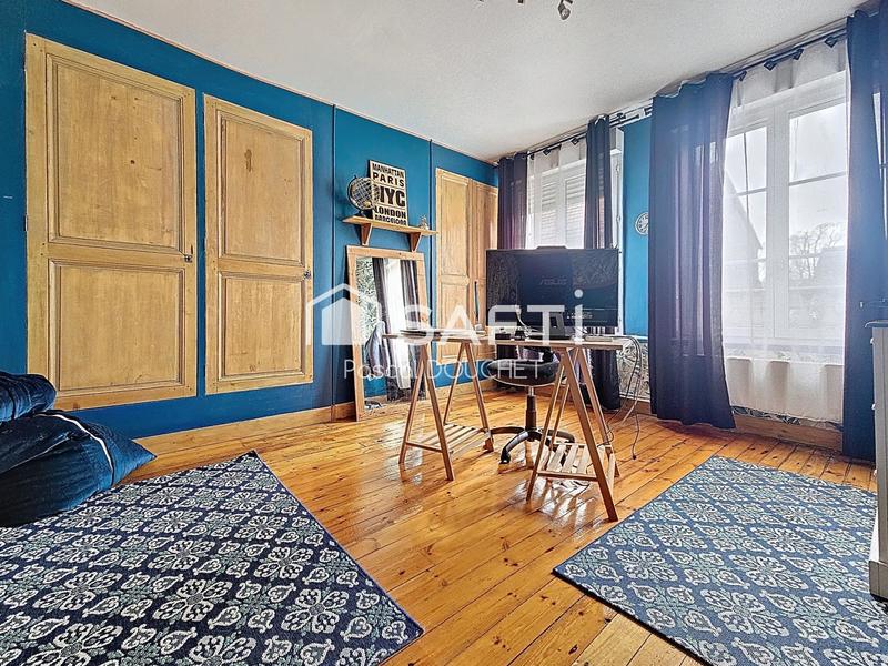 Maison - 312 m² - 5 pièces