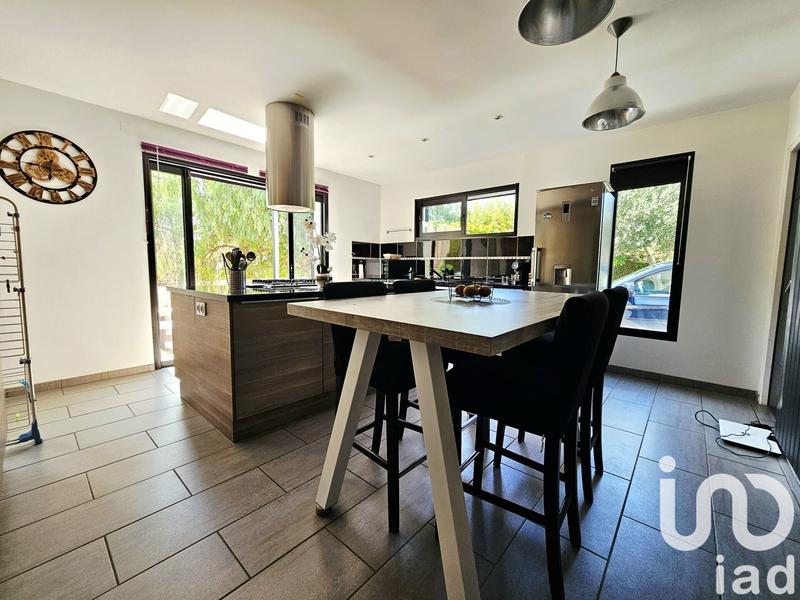 Maison - 152 m² - 6 pièces