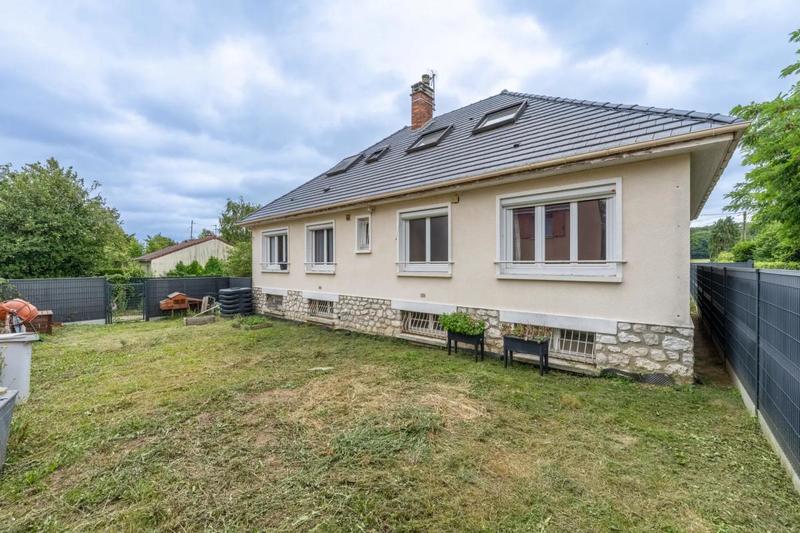 Maison - 162 m² - 6 pièces