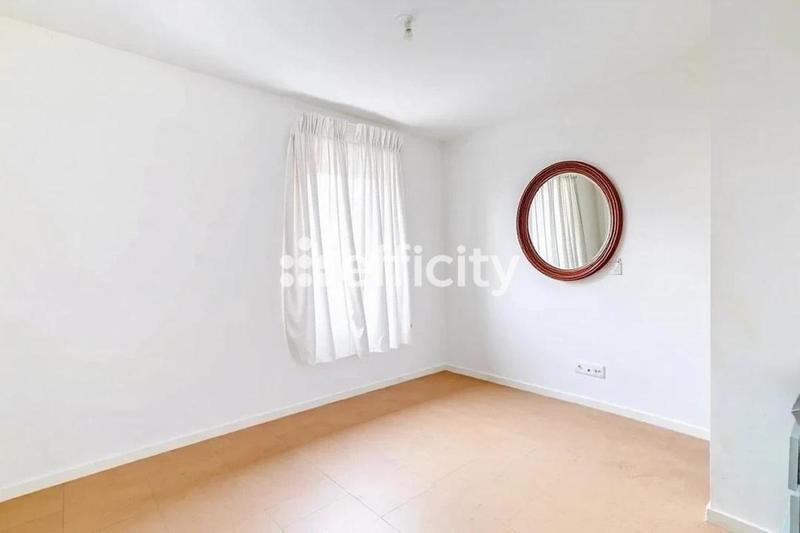 Appartement - 76 m² - 4 pièces