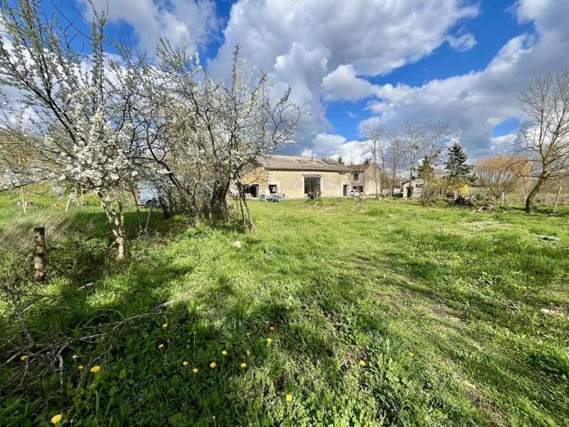 Maison - 279 m² - 6 pièces