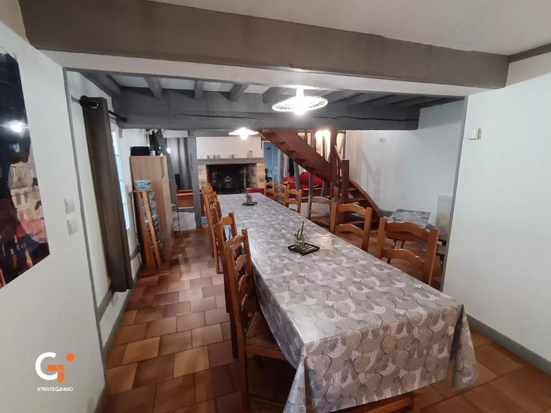 Maison - 130 m² - 7 pièces