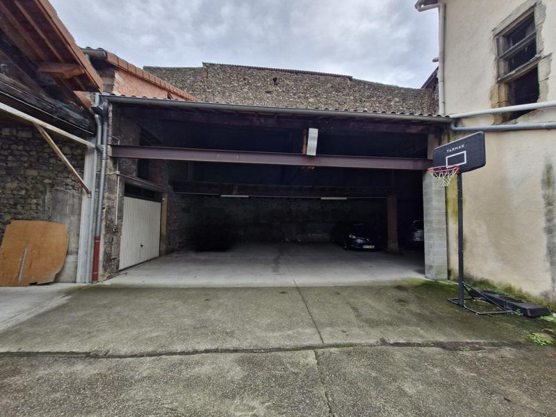 Parking / Garage - 10 m²