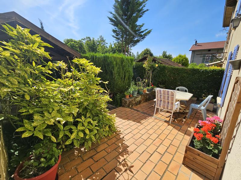 Maison de village - 200 m² - 8 pièces