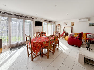 Maison - 110 m² - 5 pièces