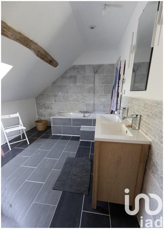 Maison - 546 m² - 13 pièces