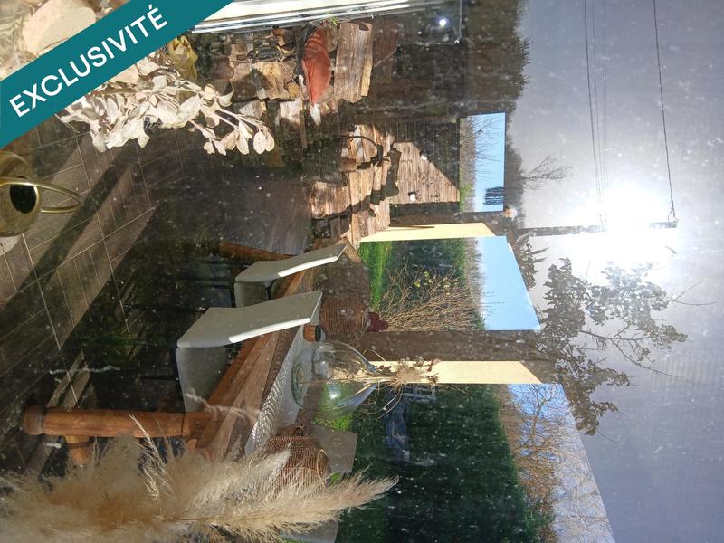 Villa - 200 m² - 9 pièces