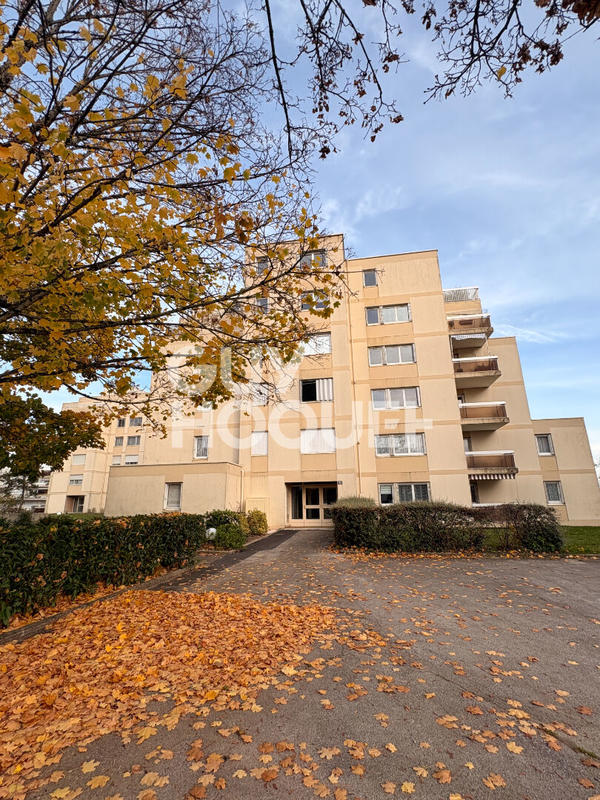 Appartement - 80 m² - 3 pièces