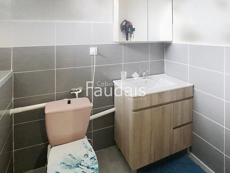 Maison - 95 m² - 5 pièces