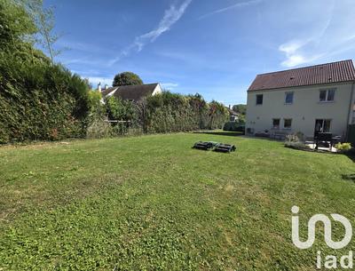 Maison - 115 m² - 6 pièces