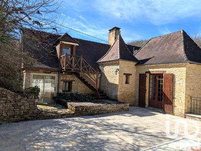 Maison - 160 m² - 5 pièces